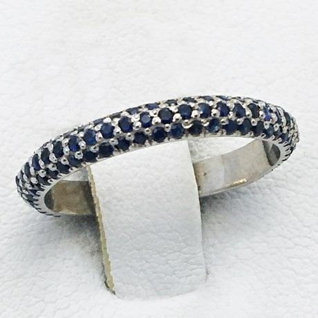 Or blanc 18 carats
