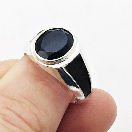 bague pierre noire