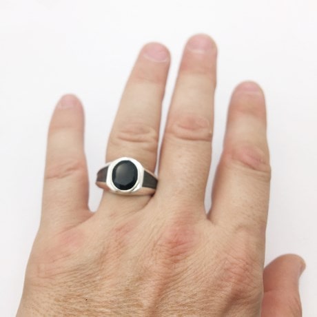 bague pierre noire