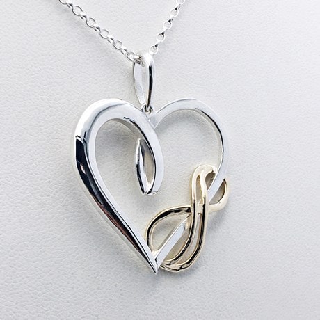 Pendentif Coeur Infini
