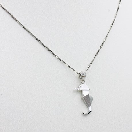 Or blanc 18 carats