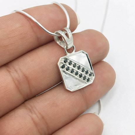 Or blanc 18 carats - Diamants Noirs