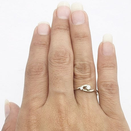 Or blanc 18 carats