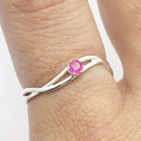 Or blanc 18 carats - Rubis