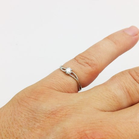 Or blanc 18 carats - Diamant