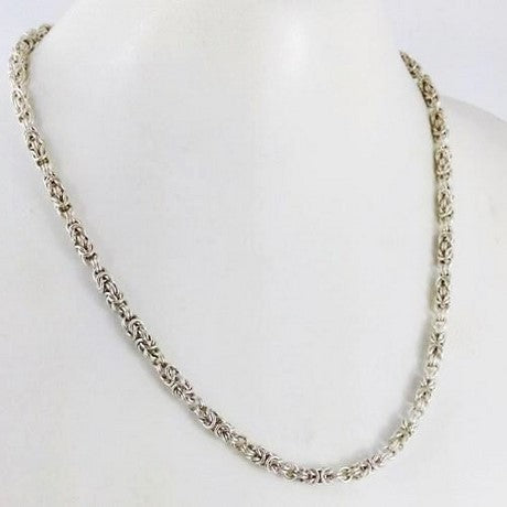 Collier En Argent Vintage - Bijou Occasion Avec Son Charme Ancien