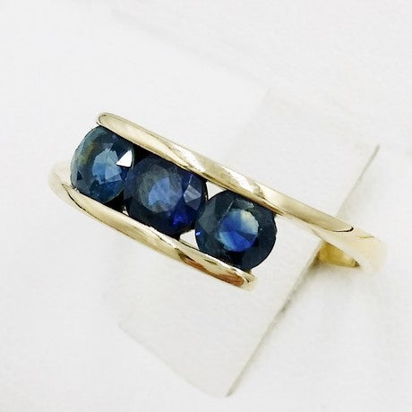 Bague 3 Pierres de Saphir