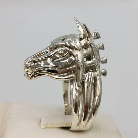 Bague Tête de cheval fabriquée par un atelier français