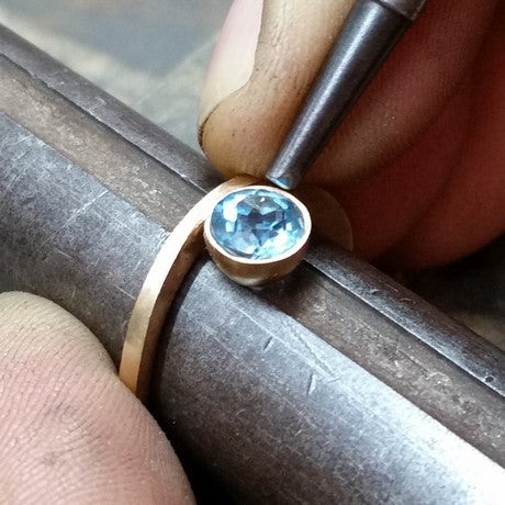 Or jaune 18 carats - Topaze