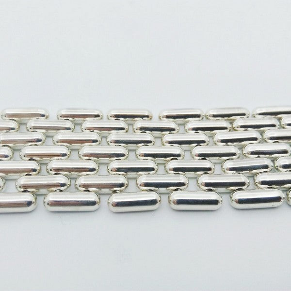 Bracelets joncs : pourquoi cet intemporel continue de séduire