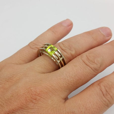 bague homme pierre verte péridot