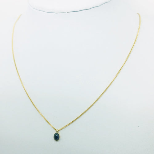 Collier or et saphir