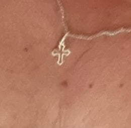 Croix ajourée