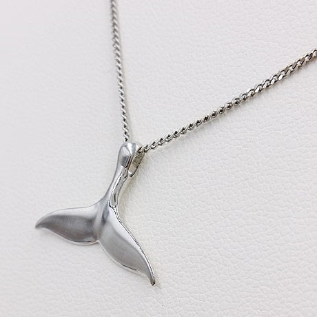 Or blanc 18 carats