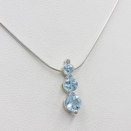 Or blanc 18 carats